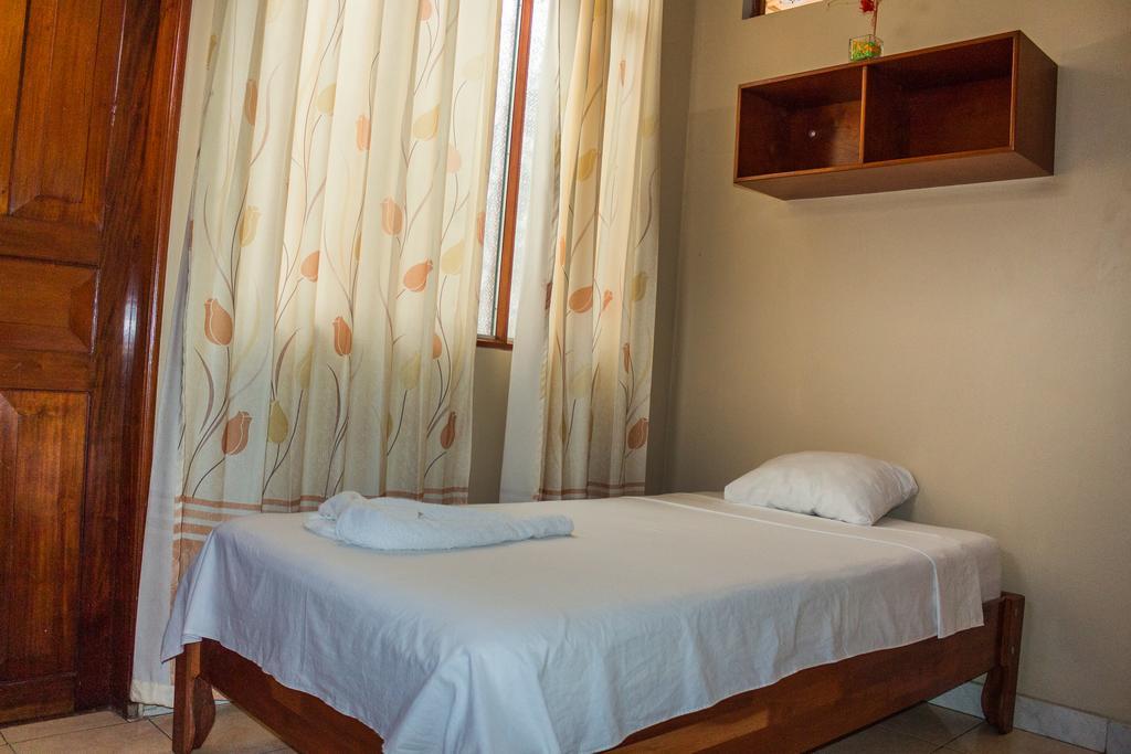 Hotel Golden Star Iquitos Exterior foto